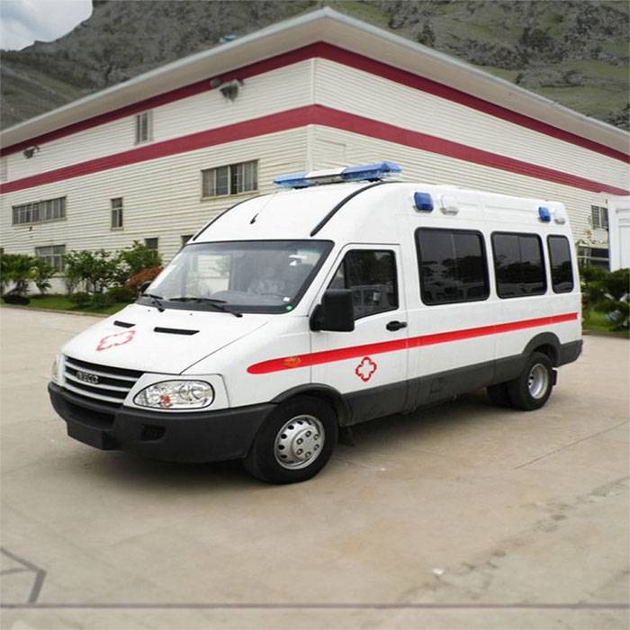 甘肃省肿瘤医院租救护车到上海第二医科大学附属宝钢医院 救护车出租收费多少