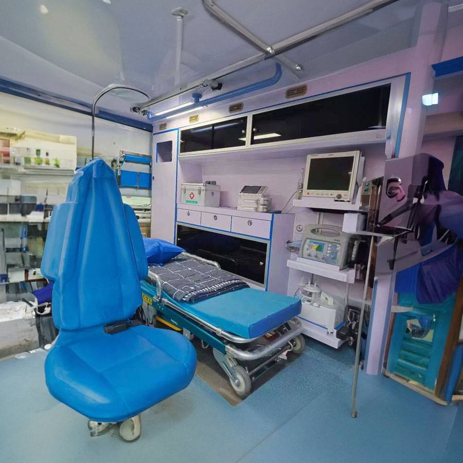 甘肃兰大二院租用私人救护车护送到四Ｏ七职工医院 叫救护车一般多少钱出租公司