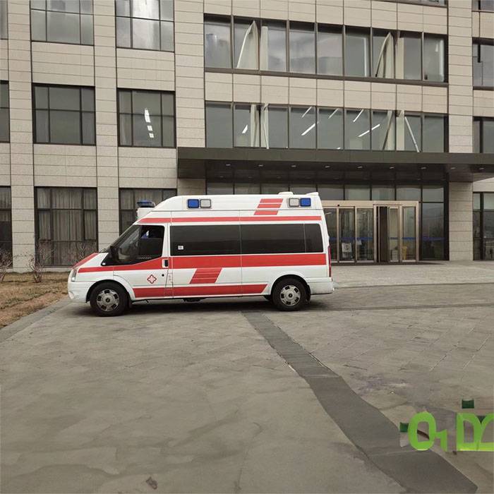 兰州永登区私人救护车租赁到崇左市大新县 长途救护车救护车租
