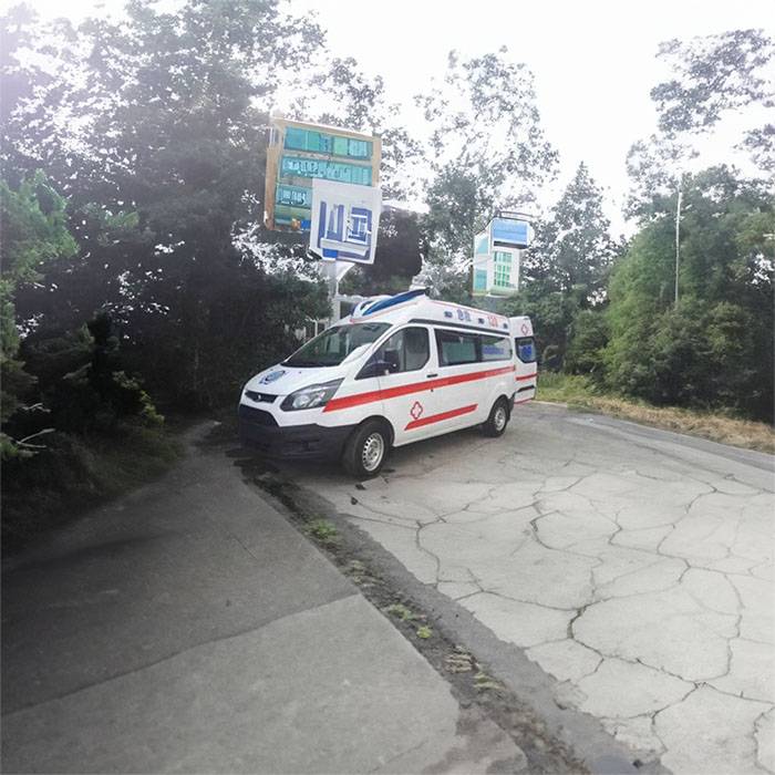 金昌市市辖区120急救车护送到伊犁哈萨克特克斯县 救护车出租公司