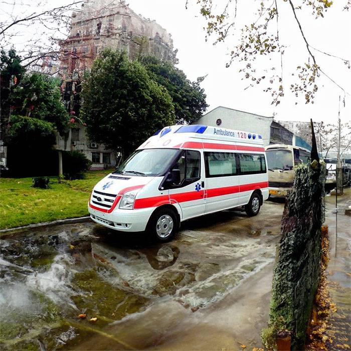 临夏回族正规救护车转运到包头市东河区 长途救护转运车-救护车出租