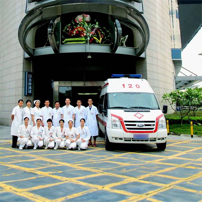 兰州大学医院东岗院区120私人救护车租赁到北京医院协会右安门医院(首都医科大学附属宣武医院分院) 救护车出租怎么样