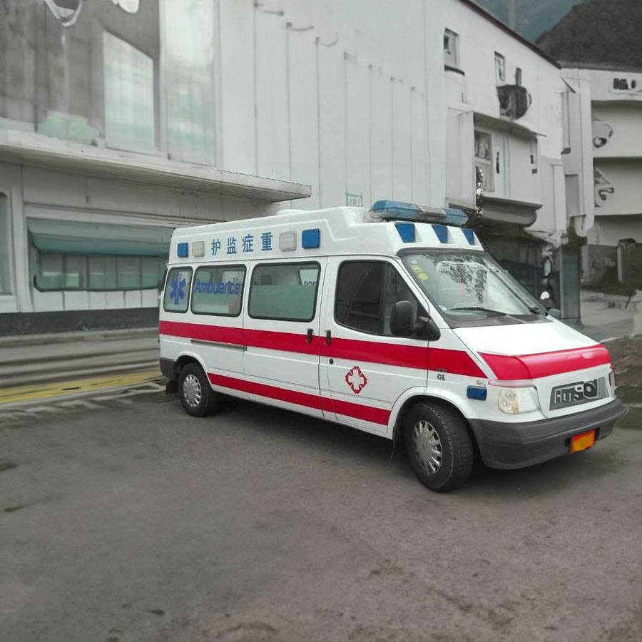 兰州大学第二附属医院租用私人救护车护送到临县城镇医院 私人救护车出租一般多少钱