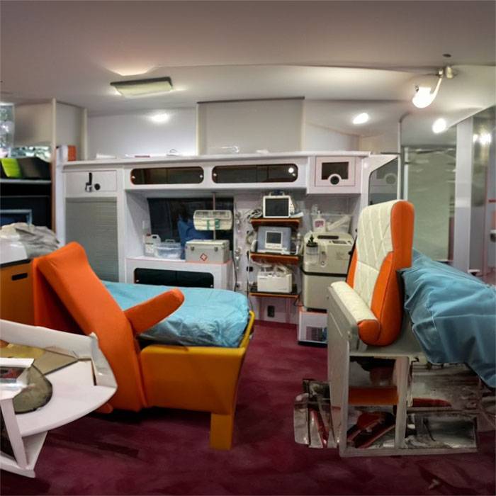 兰州区总医院租私人救护车转院到东至县人民医院 救护车出租车多少钱一公里