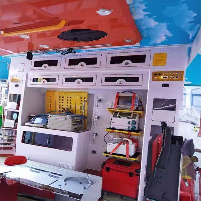 甘肃兰州皋兰医院120急救车护送到吴忠市青铜峡市 租赁救护车转运