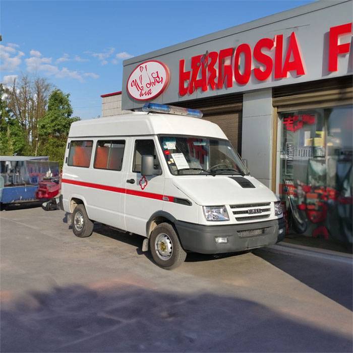 陇南市医院急救车护送到甘孜藏族康定县 租赁救护车