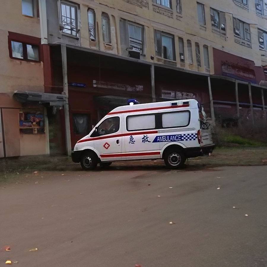 甘南藏族救护车到巴彦淖尔市乌拉特前旗 市救护车租用