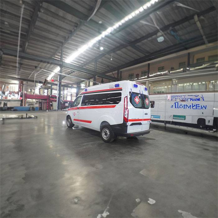 甘肃省中医院出租急救车护送到西安市第五医院西安市风湿病医院 那里有救护车出租 多少钱