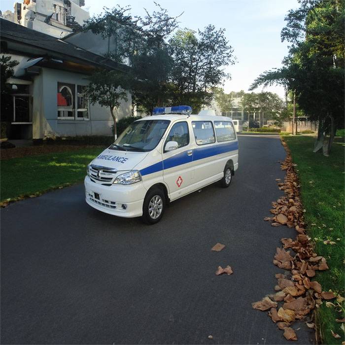 陇南市成县120救护车护送到承德市滦平县 救护车出租服务