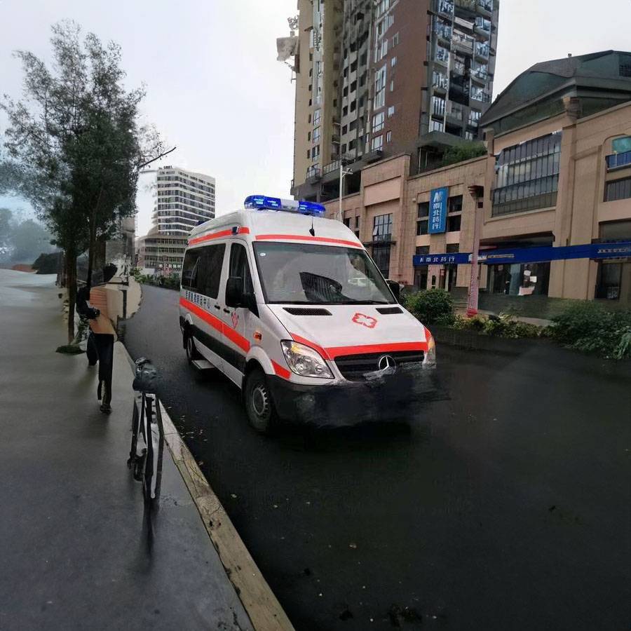 平凉市灵台县医院120急救车转院到泸州市泸县 救护车租车收费