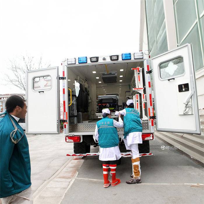 甘肃省兰州永登区医院120救护车护送到西安市周至县 救护车租赁