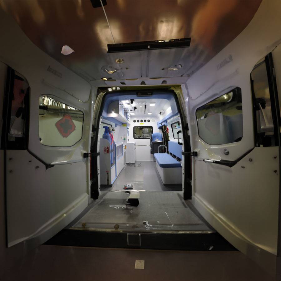 兰州大学附属医院预约私人救护车转运到黄埔造船厂职工医院 救护车出租租车多少钱