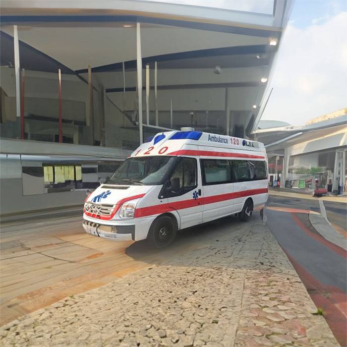 甘南藏族夏河县医院急救车到重庆市垫江县 到救护车一次多少钱