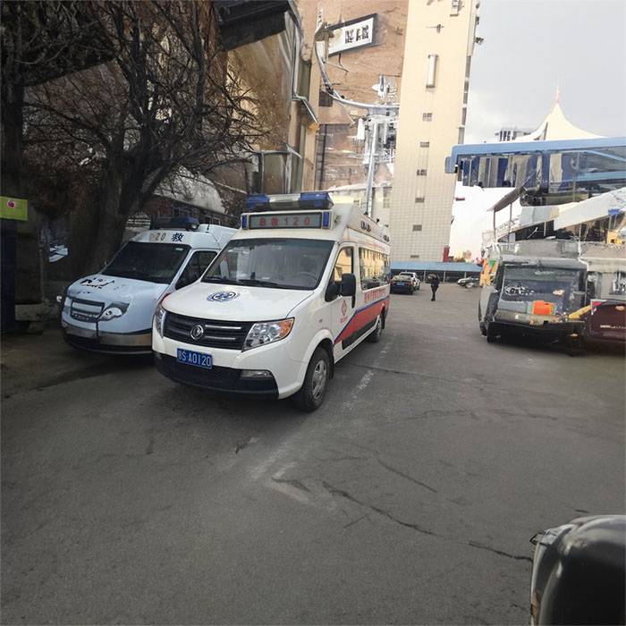 甘肃省人民医院租私人急救车到岫岩满族自治县第三人民医院 医院救护车出租是多少钱一公里