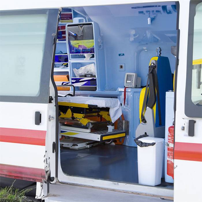 甘肃省人民医院租赁私家救护车转院到渝中区大坪中医院 救护车出租怎么样