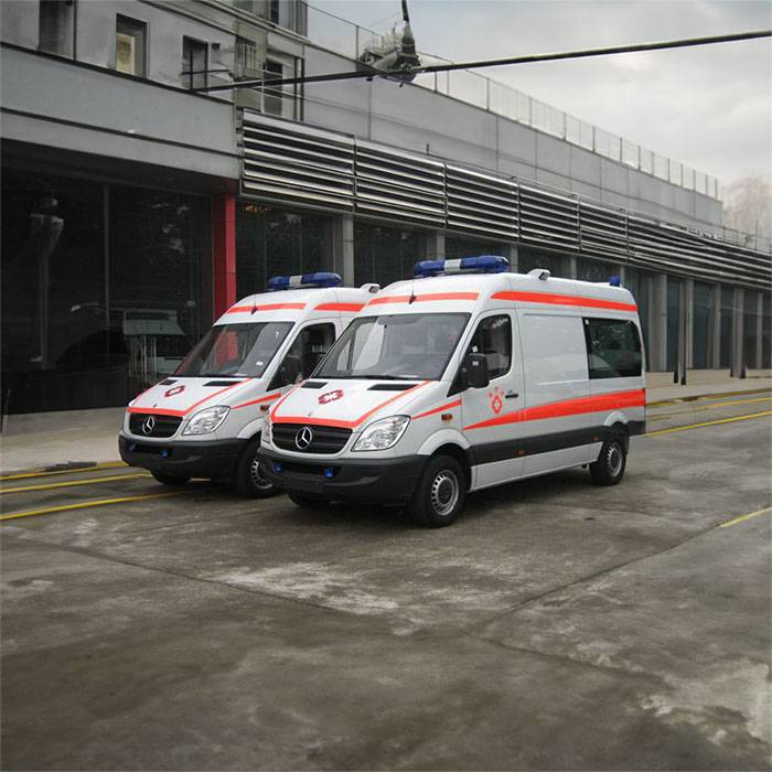 甘肃省医学科学研究院租救护车到龙胜各族自治县中医院 救护车出租公司费用多少