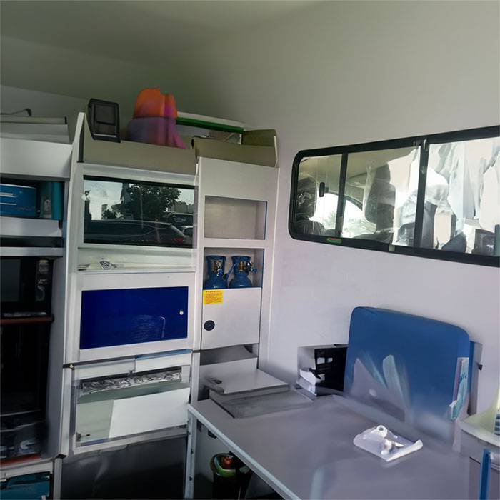 甘肃省第二人民医院租用私人救护车到闸北区妇女保健所 出租救护车出院转院怎么样