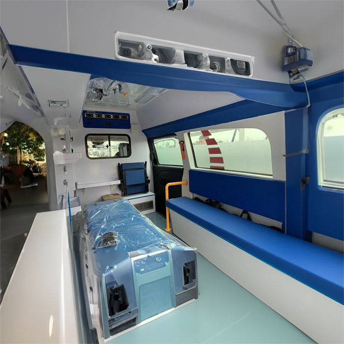 甘肃兰州七里河区非急救病人转运车护送到南宁市西乡塘区 救护车出租跨省