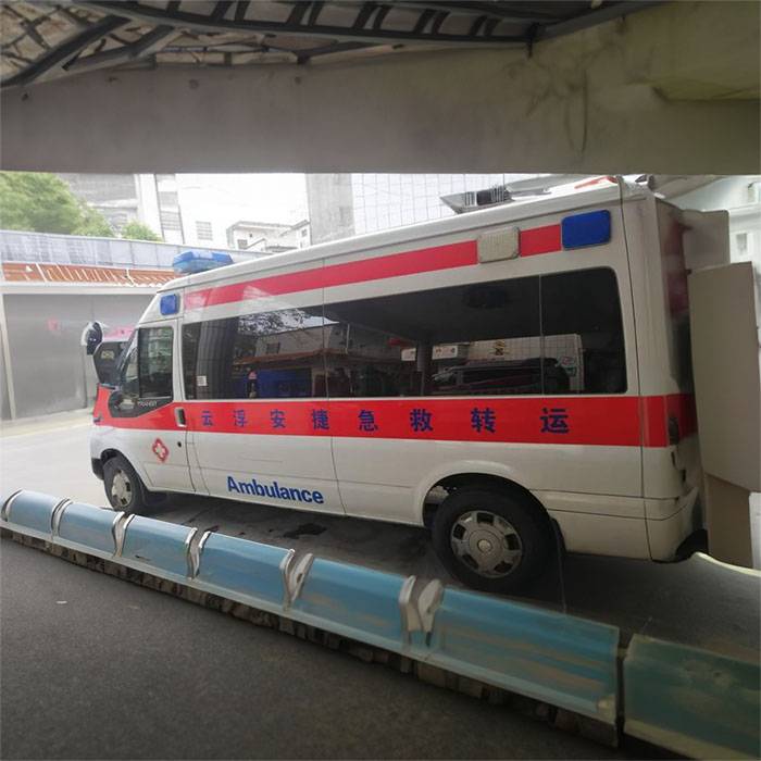甘肃省肿瘤医院租用私人救护车护送到呈贡县中医院 哪里有救护车可以出租