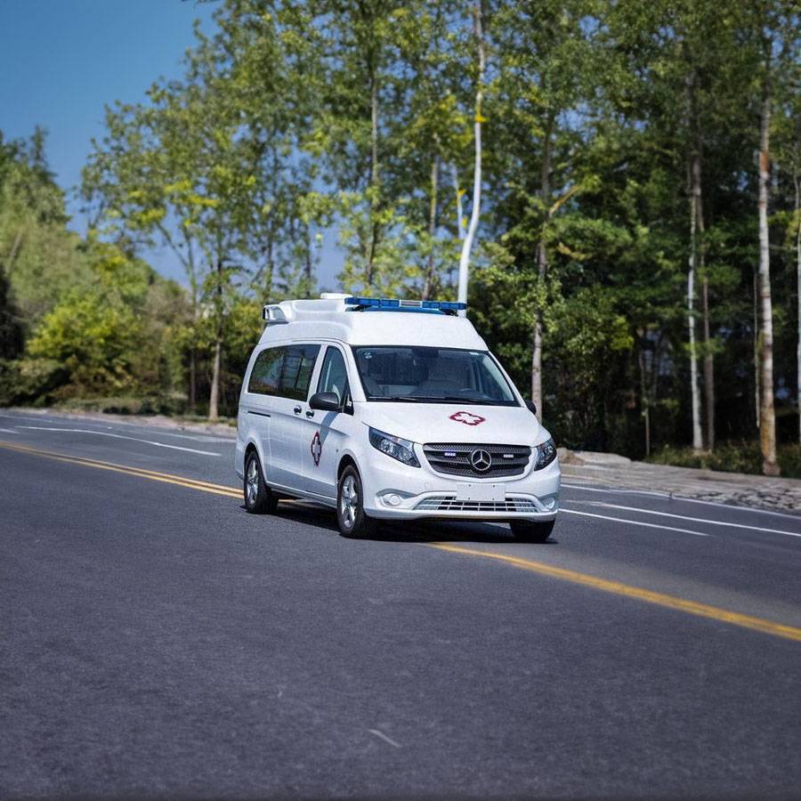 甘肃兰州七里河区医院救护车转院到梧州市藤县 救护车出租