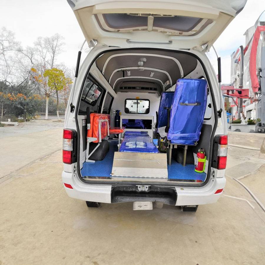 甘肃省妇幼保健院救护车出租到禄丰县妇幼保健站 救护车出租的价格是多少