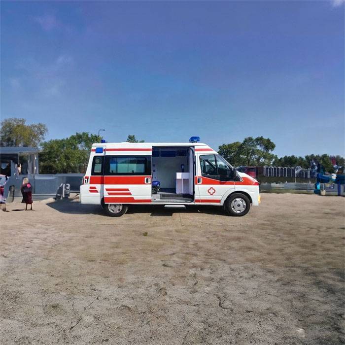 兰州区总医院120私人救护车租赁到深圳市新沙医院 医院救护车出租是多少钱一公里