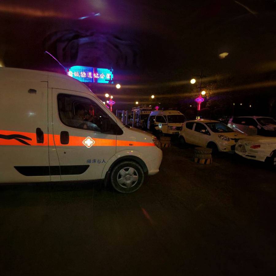 甘肃兰州七里河区长途救护车租赁电话 救护车1000公里的费用 最新