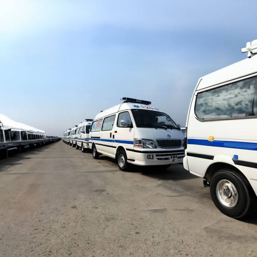 兰州区总医院租救护车护送到交口县中医院 救护车出租车多少钱一公里