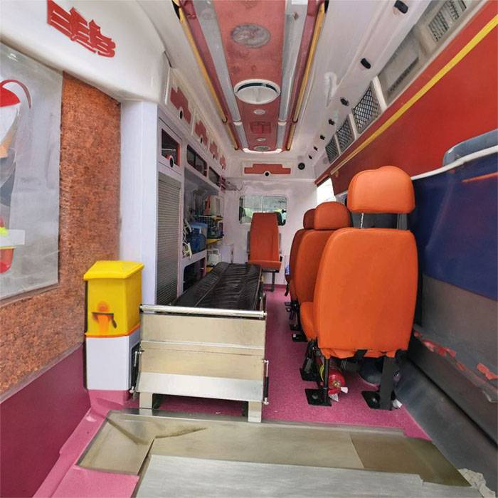 甘南藏族合作市非急救病人转运车护送到毕节地区大方县 120救护车出租