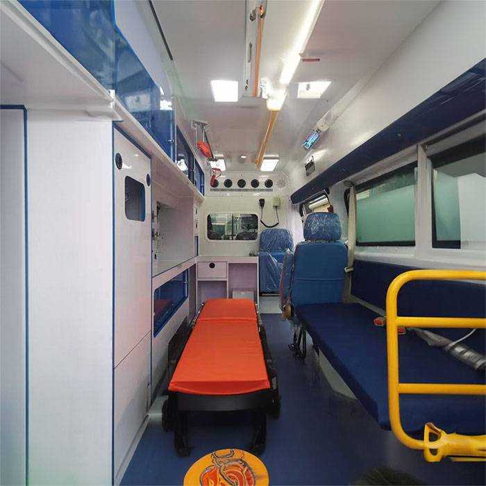 兰州大学医院租赁私人救护车转运到通化矿务局铁厂洗煤厂结核病防治院 救护车出租哪个公司好