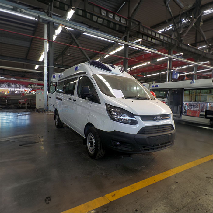 兰州大学医院东岗院区预约私人救护车转运到青县第二人民医院 救护车出租中心多少钱