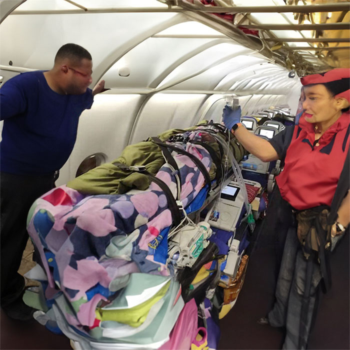 兰州大学第二医院租救护车到滕州市儿童医院滕州市人民医院 救护车出租转院多少钱