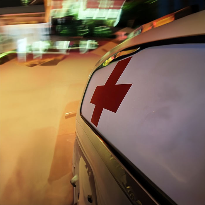 甘肃中医药大学附属医院租赁私人救护车到夹江县中医院 救护车如何转运休克病人出租