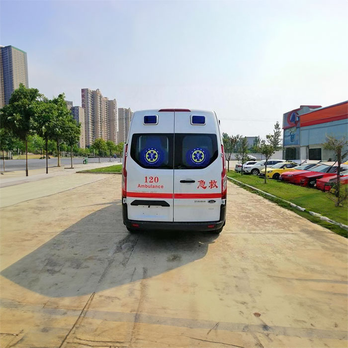 甘肃兰州西固区私人救护车到铜川市王益区 叫一个救护车需要多少钱?