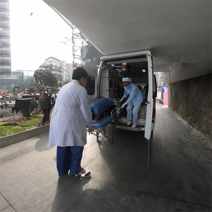 甘肃兰州红古区私人救护车出租到贵阳市市辖区 急救车护送转运租赁公司-救护车出租
