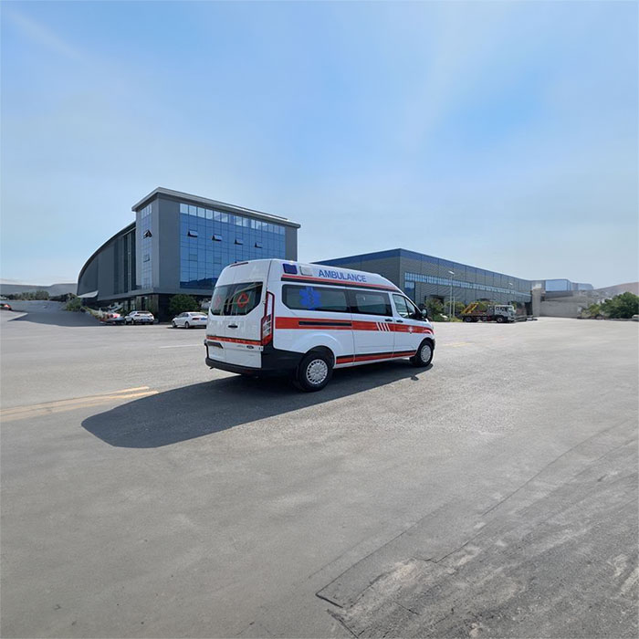 兰州市人民医院救护车出租到肇州县中医院 救护车出租价格表多少钱