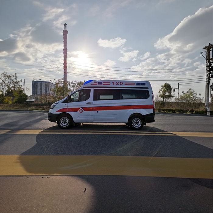 甘肃省中医院租赁私人救护车到富裕县中医院 哪里有120救护车出租