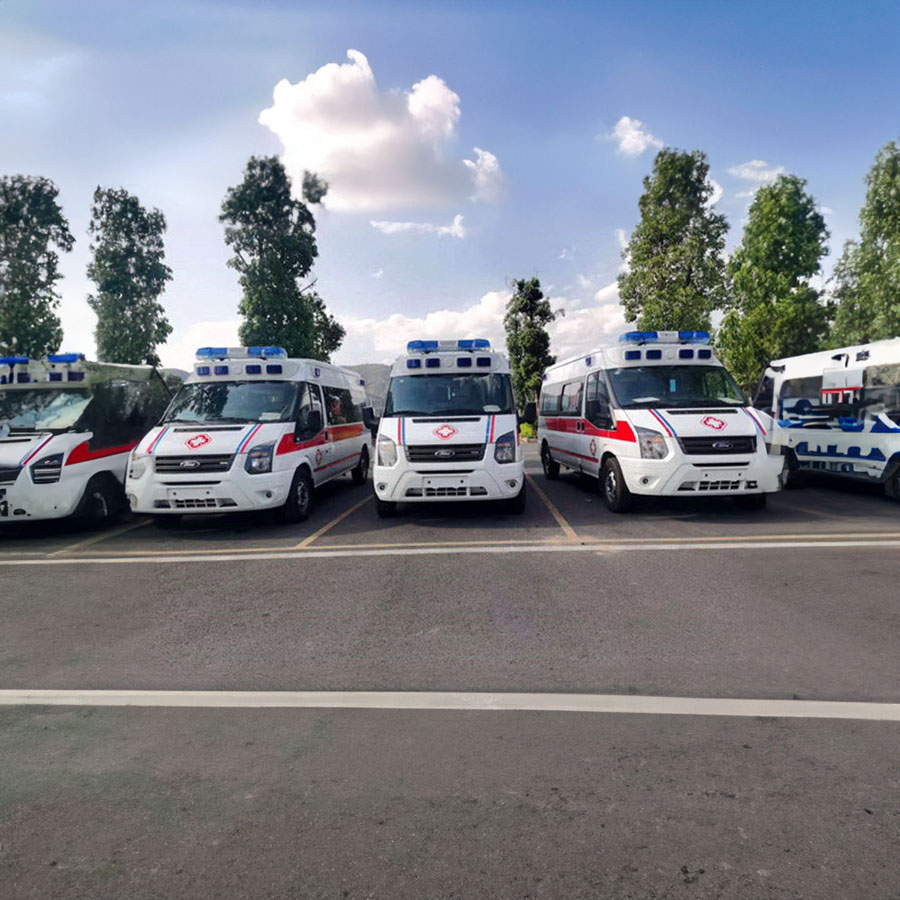 甘肃兰大二院租私家救护车转院到古县光荣院 救护车出租服务哪里比较好