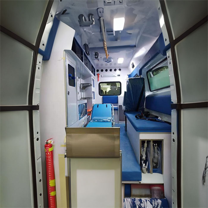 中国人民第四七三医院租120私人急救车到漾濞县中医院 救护车出租费用多少