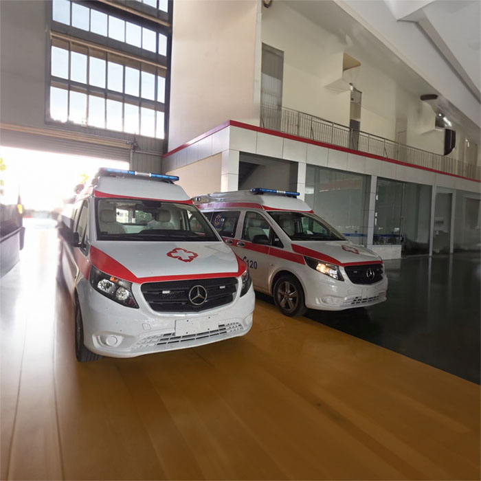 兰州区总医院安宁分院租赁私人救护车转运到咸宁市妇幼保健所 跨省救护车出租哪里实惠
