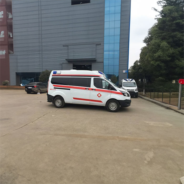 平凉市正规救护车到哈尔滨市依兰县 哪里有救护车租赁