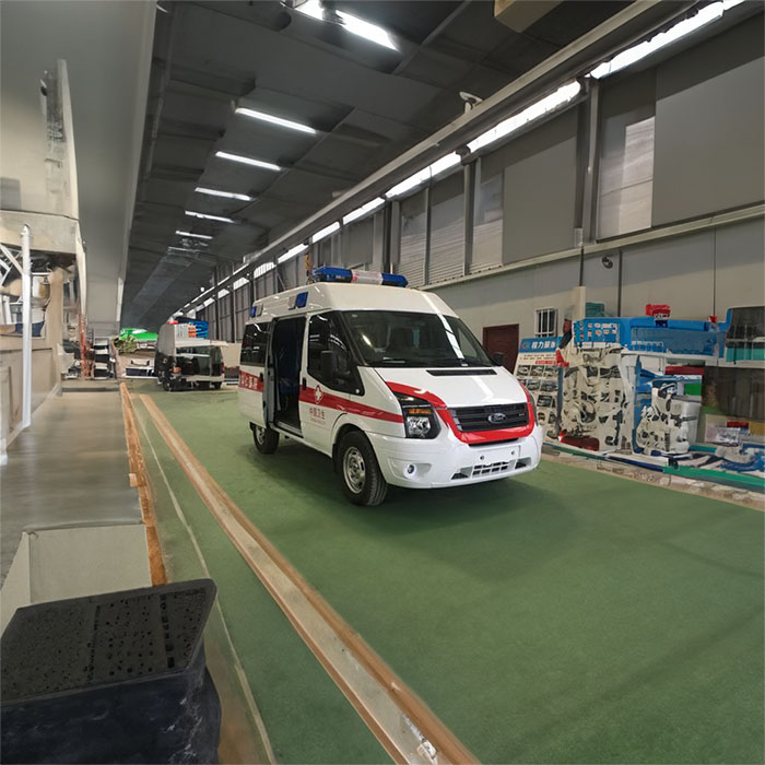 兰州人民医院租私家救护车转院到潢川县公费医疗院 出租救护车一般多少钱一辆