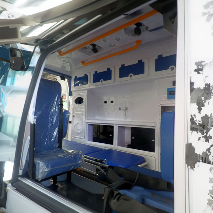 定西市漳县私人救护车转运到白山市 救护车出租中心