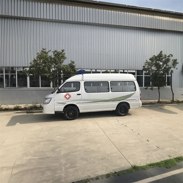 兰州市七里河区医院急救车护送到临沧市双江拉祜族佤族布朗族傣族自治县 救护车怎么收费价格表