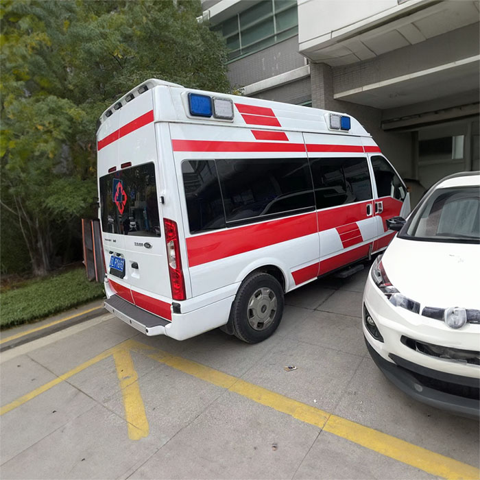 甘肃省肿瘤医院120私人救护车租赁到南昌市第五医院 救护车出租收费多少