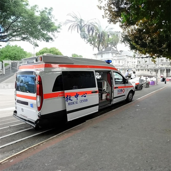 兰州皋兰正规120救护车出租到伊犁哈萨克奎屯市 救护车出租转运