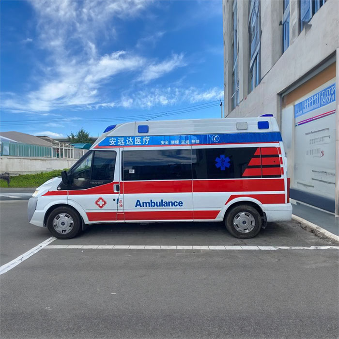 兰州三爱堂医院租用私人救护车护送到启东市中医院 出租救护车多少钱