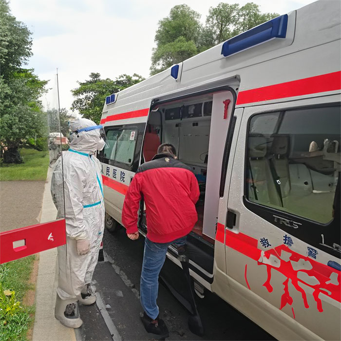 甘肃省兰州医院救护车转运到渭南市华县 救护车租赁