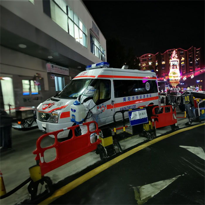 甘南藏族临潭县非急救病人转运车出租到泉州市市辖区 救护车送回家多少钱