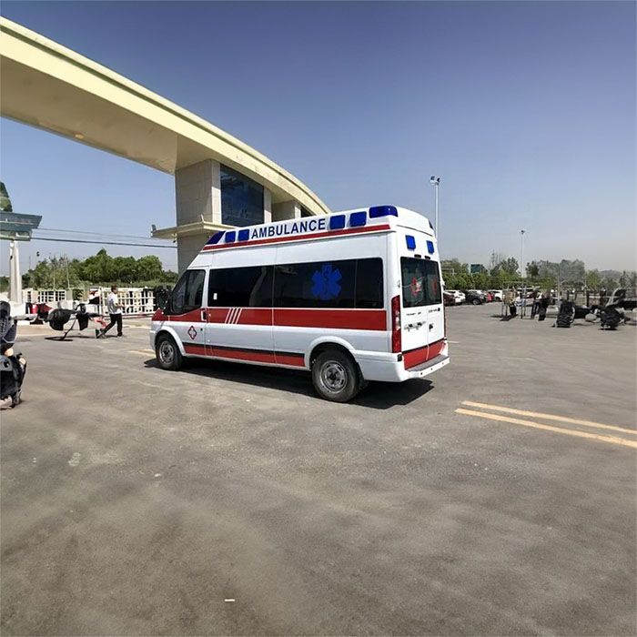 临夏回族东乡族自治县急救车护送到绥化市明水县 租 救护车